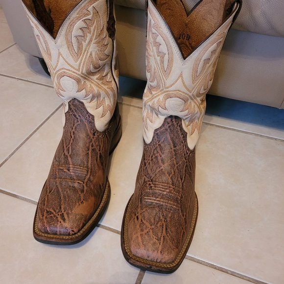 Ariat Boots - 10d - Picture 2 of 7